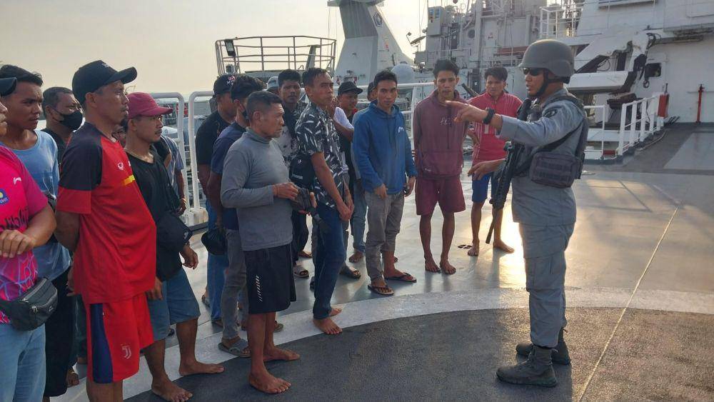 Bakamla RI berhasil mengamankan CPMI ilegal di Kota Batam (Dokumentasi Bakamla)