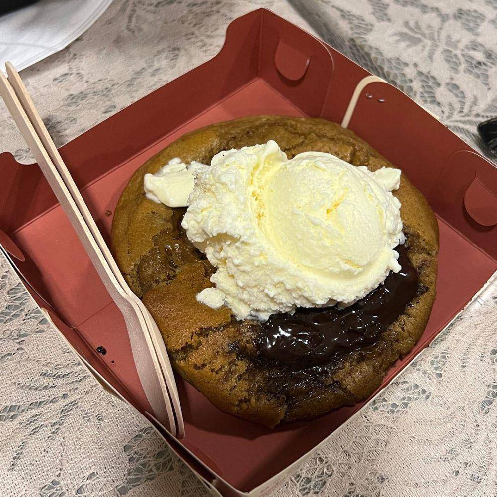 potret cookie bomb Fudgy Bro (instagram.com/fudgybro)