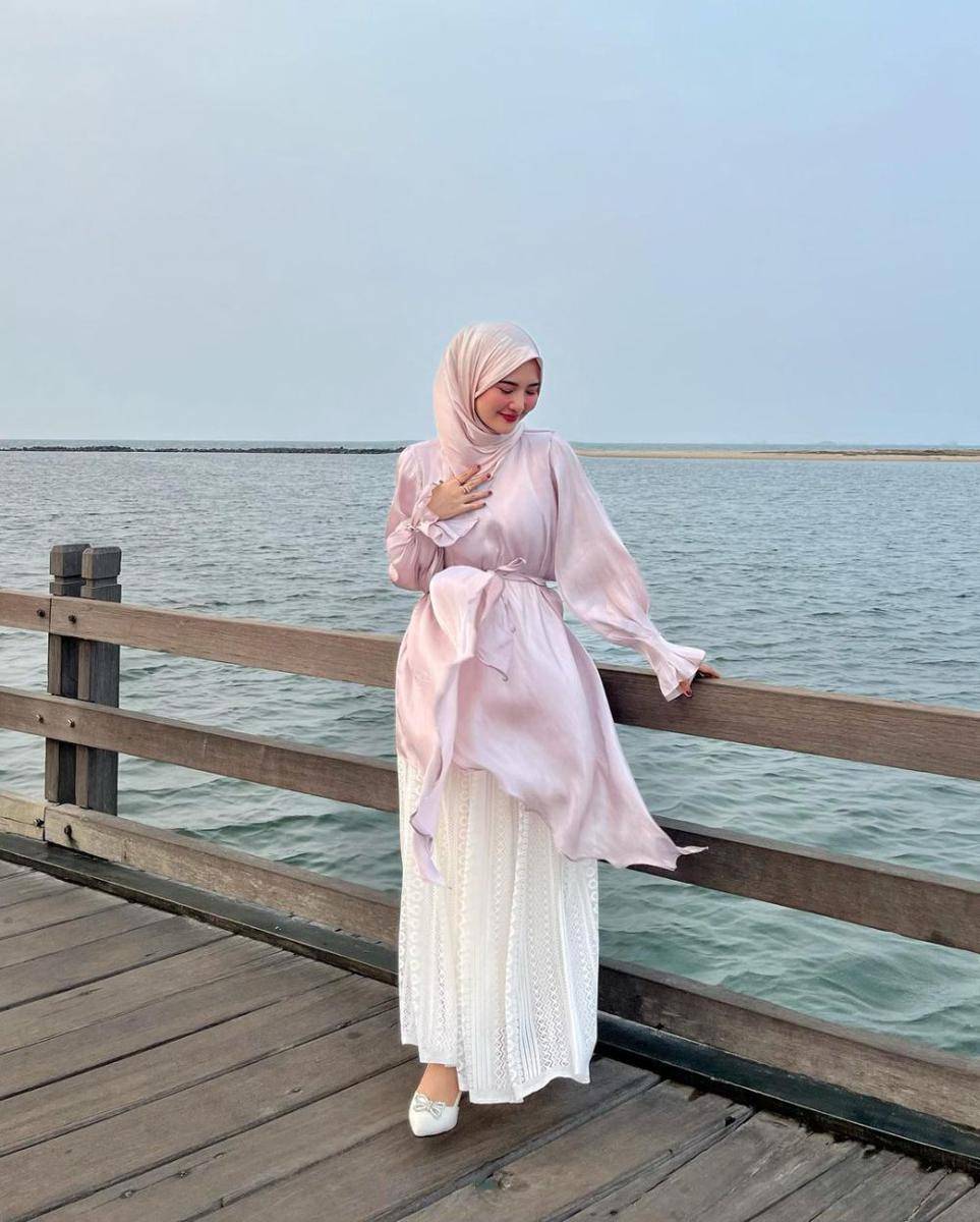 Intan Ghazella (instagram.com/intanghazll_)