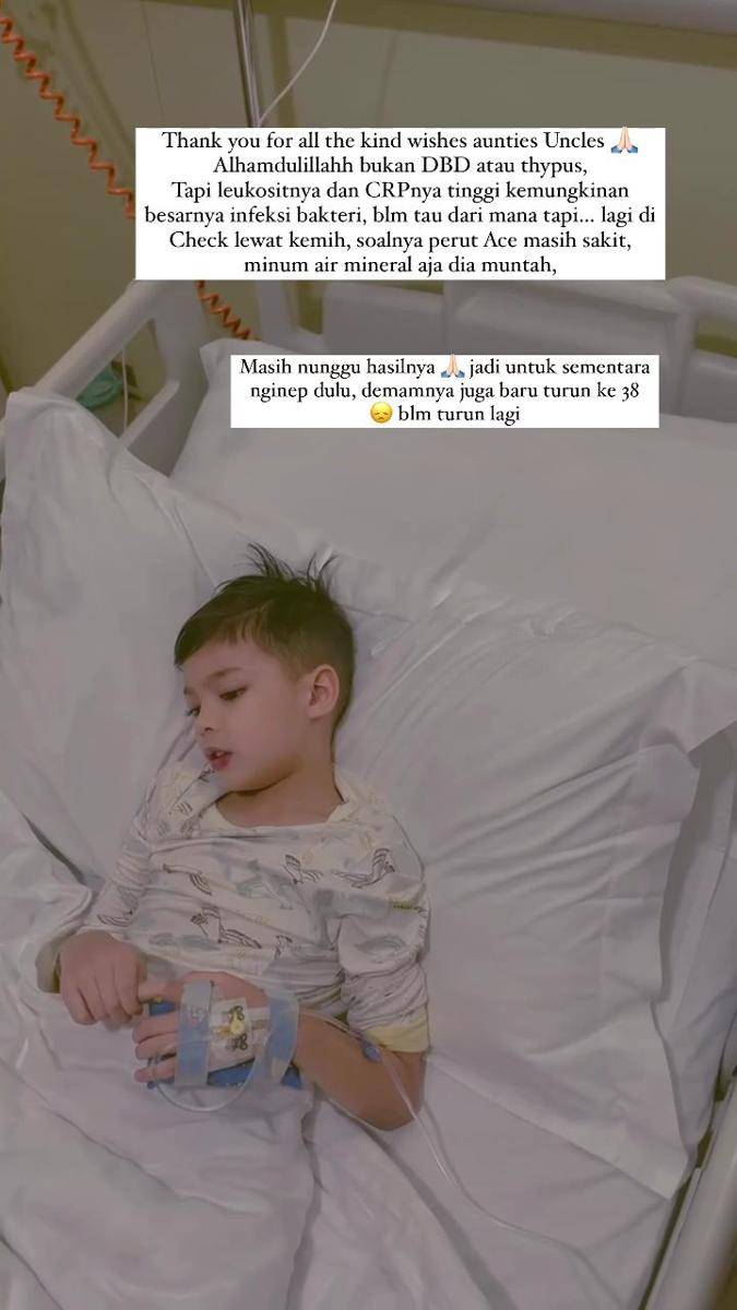 potret anak Mikaila Patritz demam tinggi sampai masuk UGD (instagram.com/mikailapatritz)