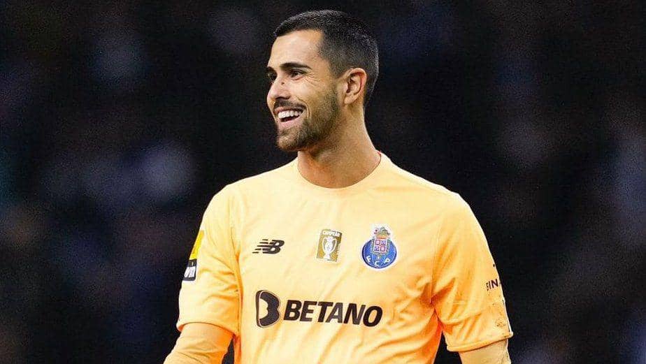 3 Kiper dengan Banderol Termahal yang Tidak Bermain di Liga Top Eropa