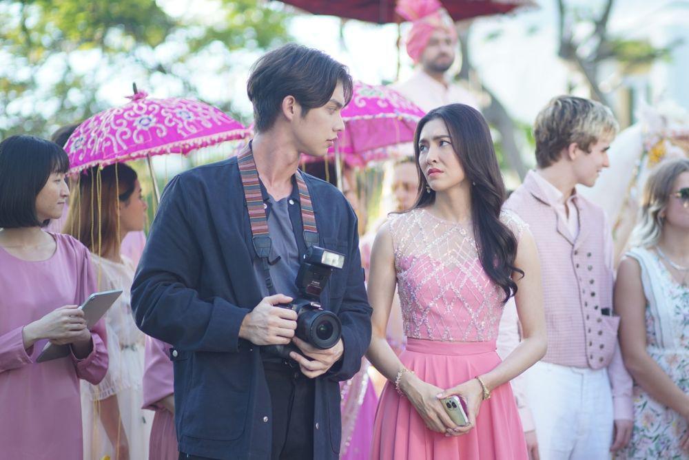 Hobi Motret, Bright Ogah Jadi Fotografer Seperti di Congrats My Ex!