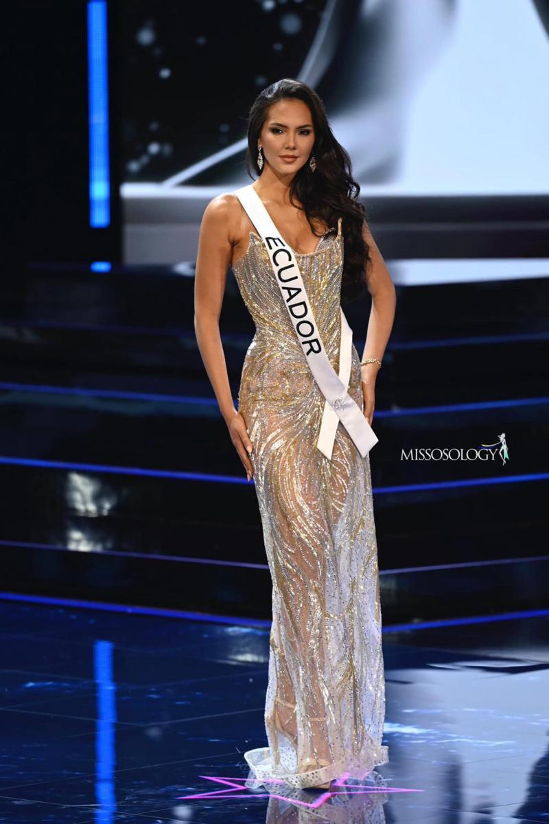 Gaun Malam Wakil Amerika Latin di Preliminary Miss Universe 2023 (Facebook.com/Missosology)