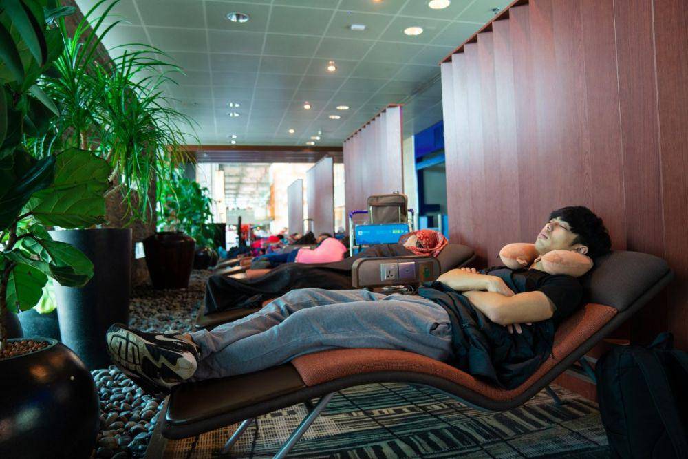Snooze Lounge (nowboarding.changiairport.com)
