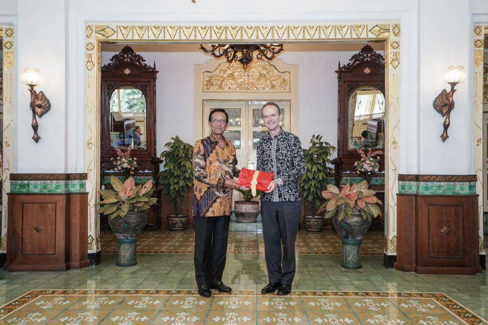Sri Sultan Terima 120 Manuskrip Jawa Kuno Digital dari Inggris