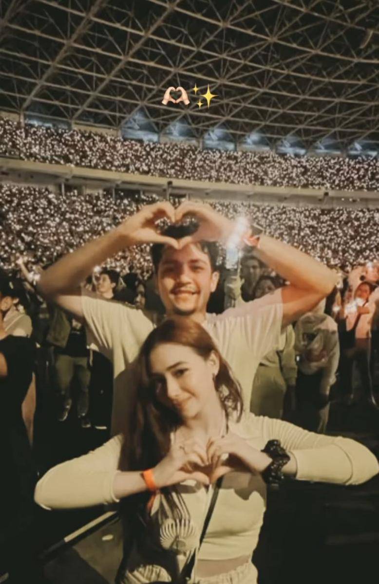Rizky Alatas dan Adzana Bing Slamet nonton konser Coldplay (instagram.com/rizkyalatas)