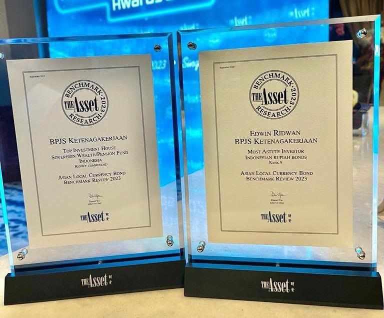 BPJS Ketenagakerjaan terpilih sebagai satu-satunya Highly Commended ‘Top Investment House’ untuk kategori ‘Sovereign Wealth/Pension Funds’ di Indonesia pada ajang Asian Local Currency Bond Award. (dok. BPJS Ketenagakerjaan)