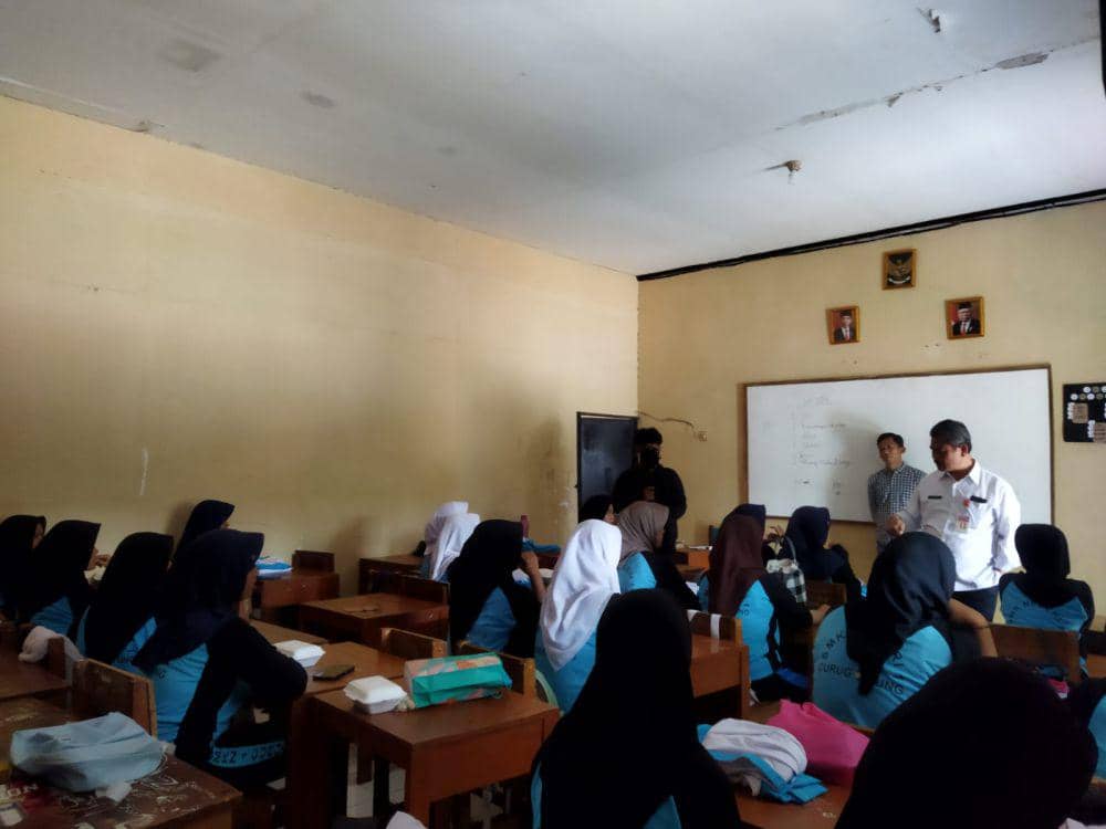 Potret Sekolah di Ujung Banten, Mayoritas Siswanya Warga Jabar