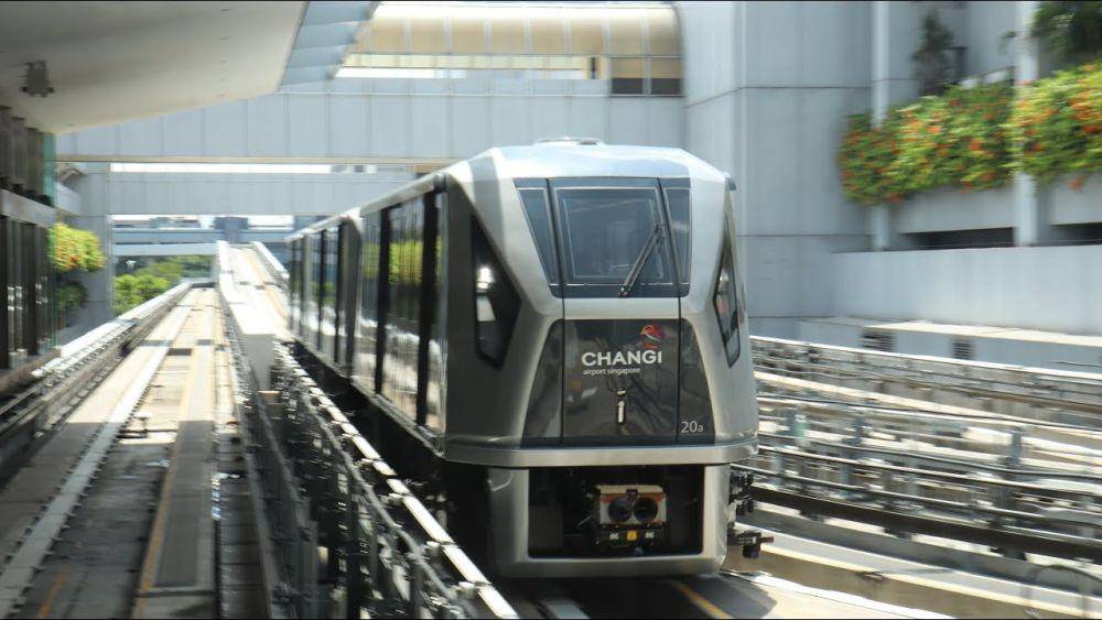 Skytrain Changi Airport (youtube.com/@TrevorProductions)