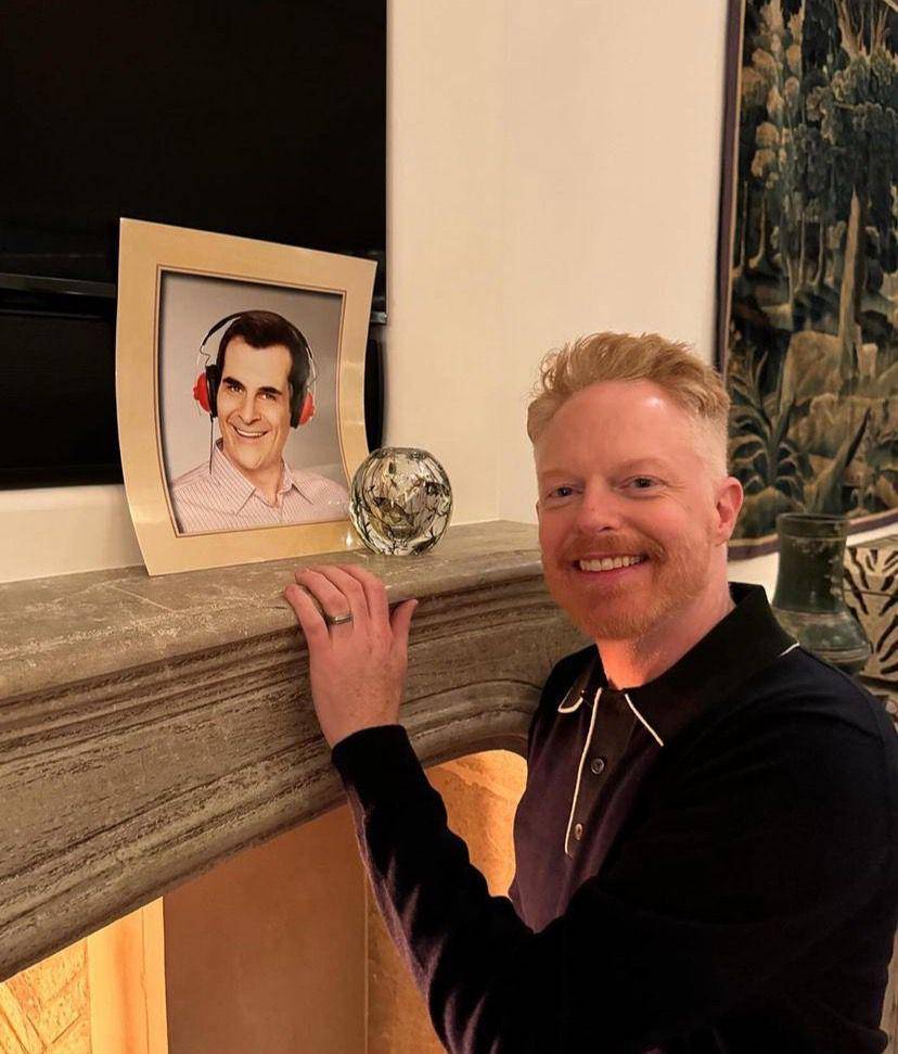 potret Jesse Tyler dalam reuni Modern Family (instagram.com/modernfamily)