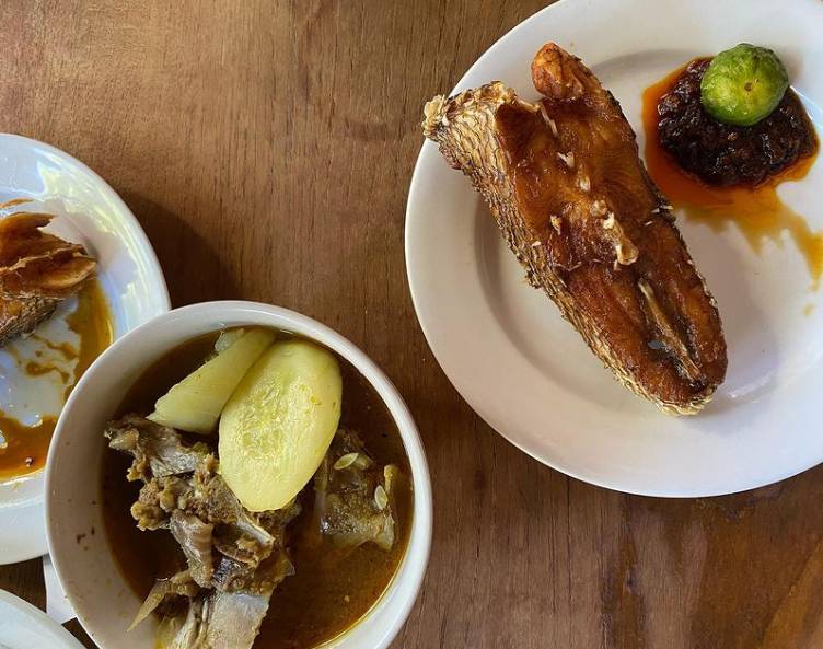 Warung Mak Beng (instagram.com/cutleries)