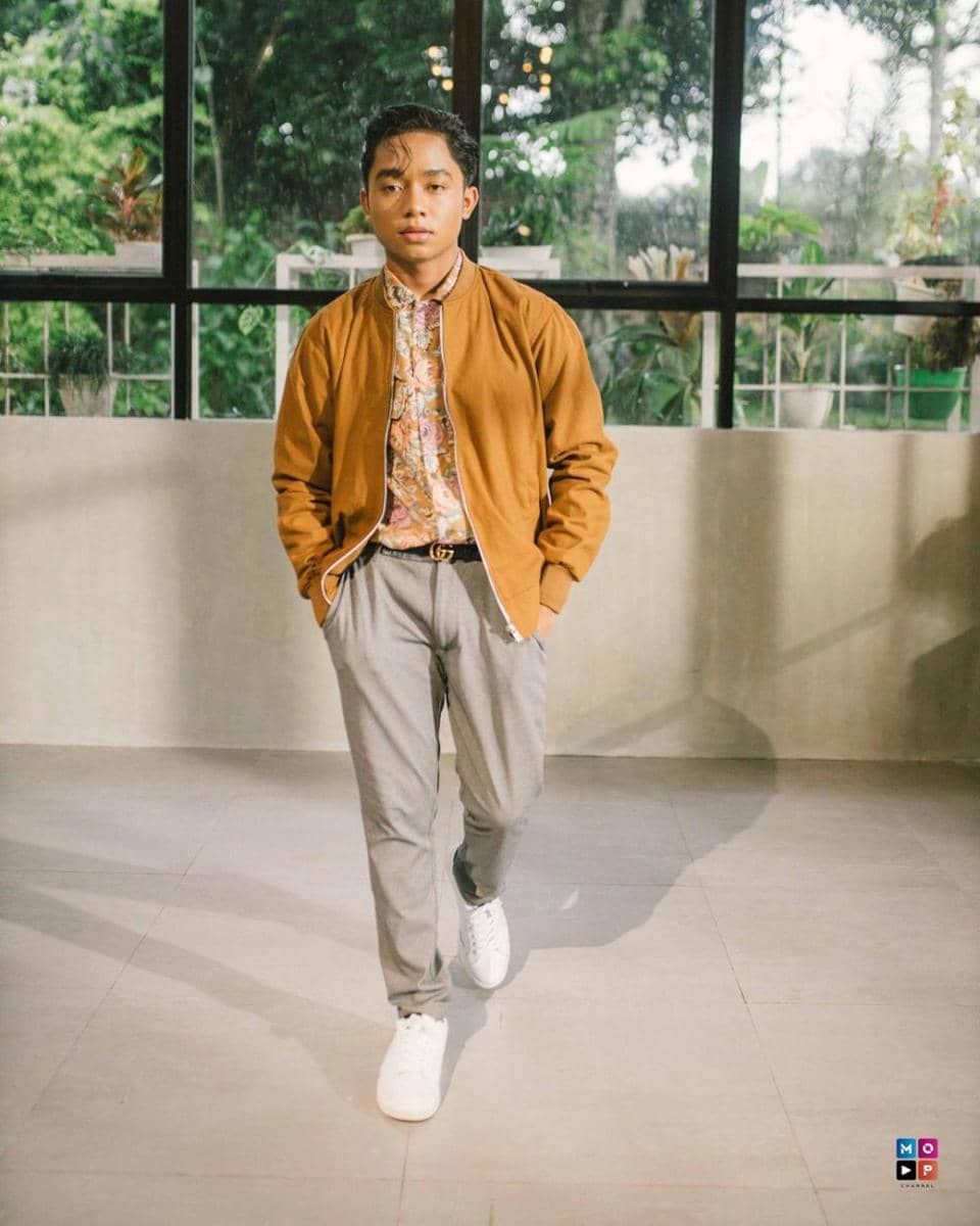 layering outfit ala Betrand Peto (instagram.com/betrandpetoputraonsu/)