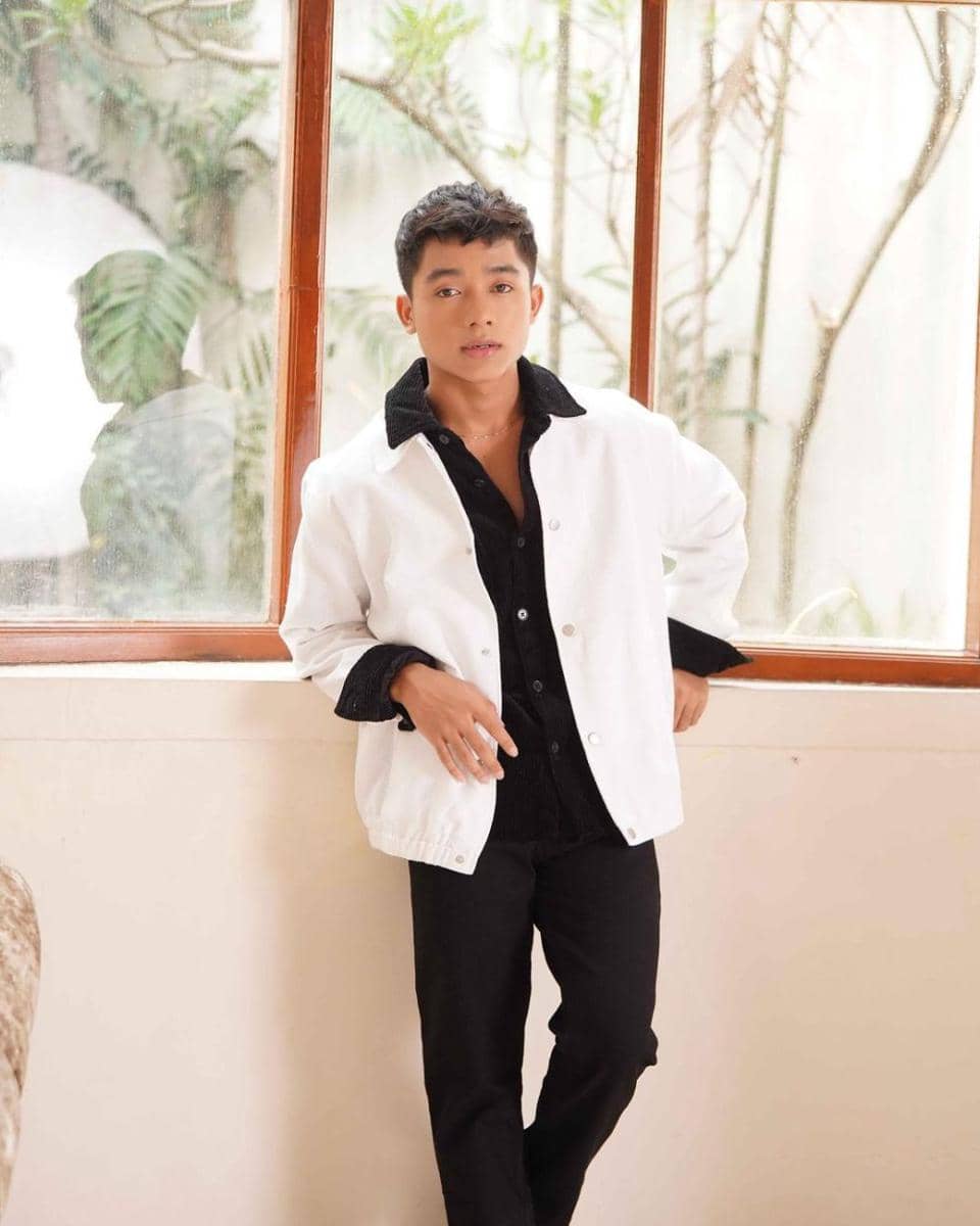 layering outfit ala Betrand Peto (instagram.com/betrandpetoputraonsu/)