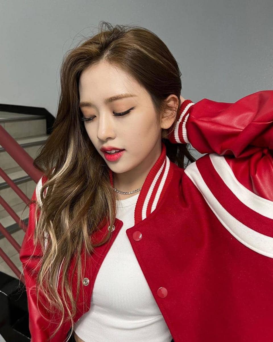 Yujin IVE (instagram.com/_yujin_an)