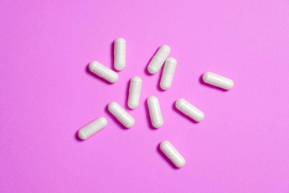 ilustrasi obat-obatan (pexels.com/Anna Shvets)