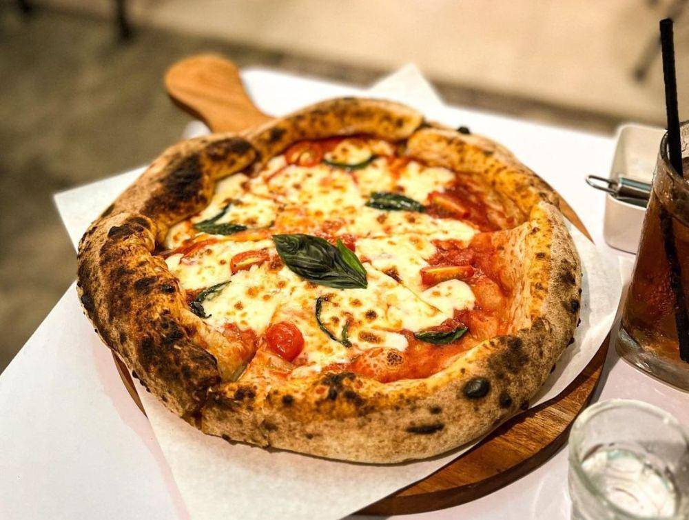 Delizioso Pizza (instagram.com/angelinafebrianti)