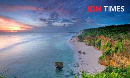 Sumba menjadi satu dari tiga destinasi di Asia yang masuk dalam kategori destinasi outdoor dan pantai yang wajib dikunjungi pada tahun 2022 lalu.(IDN Times/Indonesia.go.id)