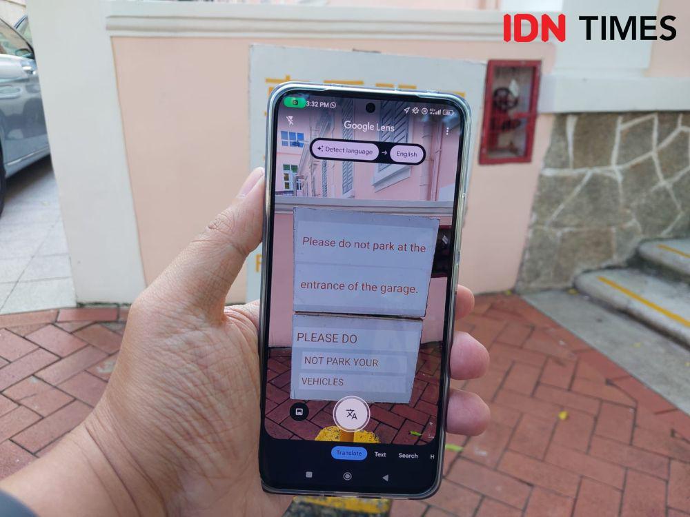 menggunakan Google Lens (IDN Times/Fatkhur Rozi)