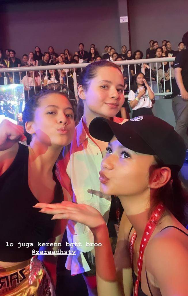 artis di Superstar Knockout (instagram.com/iniadzwaaurell)
