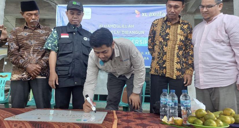 Karyawan XL Axiata Bangun Sarana Air Bersih di Dairi dan Simalungun