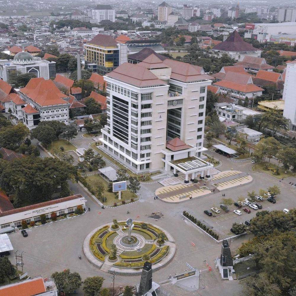 Gedung Graha Rektorat Universitas Negeri Malang (instagram.com/mahasiswaum)