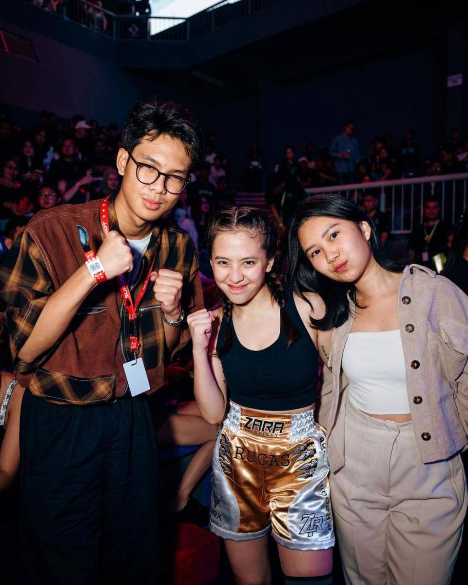 potret Adhisty Zara dan sahabat (instagram.com/zaraadhsty)