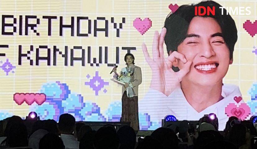 potret fan meeting Gulf Kanawut di ICE BSD Nusantara Hall, Minggu (19/11/2023) (IDN Times/Rani Asnurida)