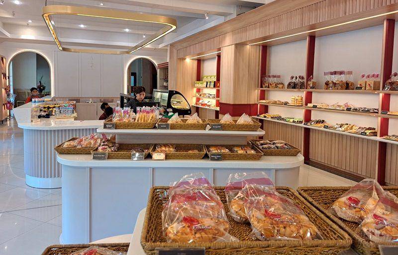 Freshone Bakery (google.com/maps/Ayda Yulita)