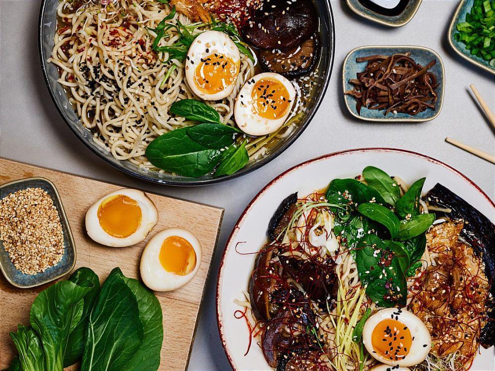 Resep Telur Ramen Marinasi, Ide Topping Mie Instan yang Enak