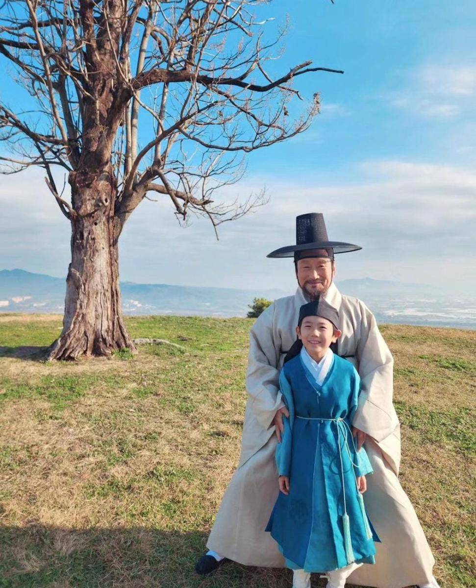 Moon Sung Geun dan Park Jae Joon di drama My Dearest Part 2 (instagram.com/jaejun_park_14)