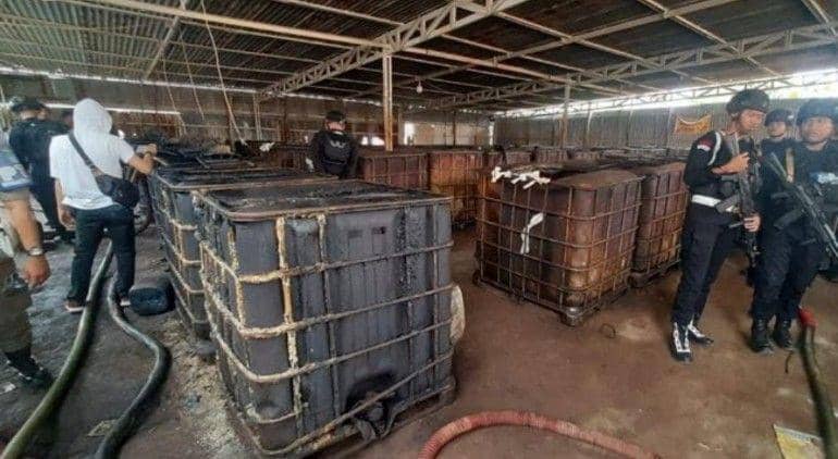 Gudang BBM Ilegal yang Pernah Terbakar Kembali Digerebek Polda Sumsel