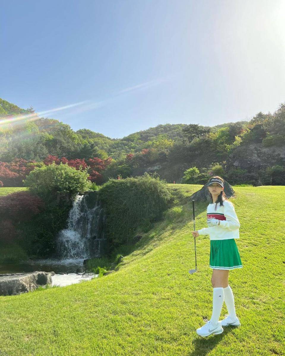 Lee Hye Ri (instagram.com/hyeri_0609)