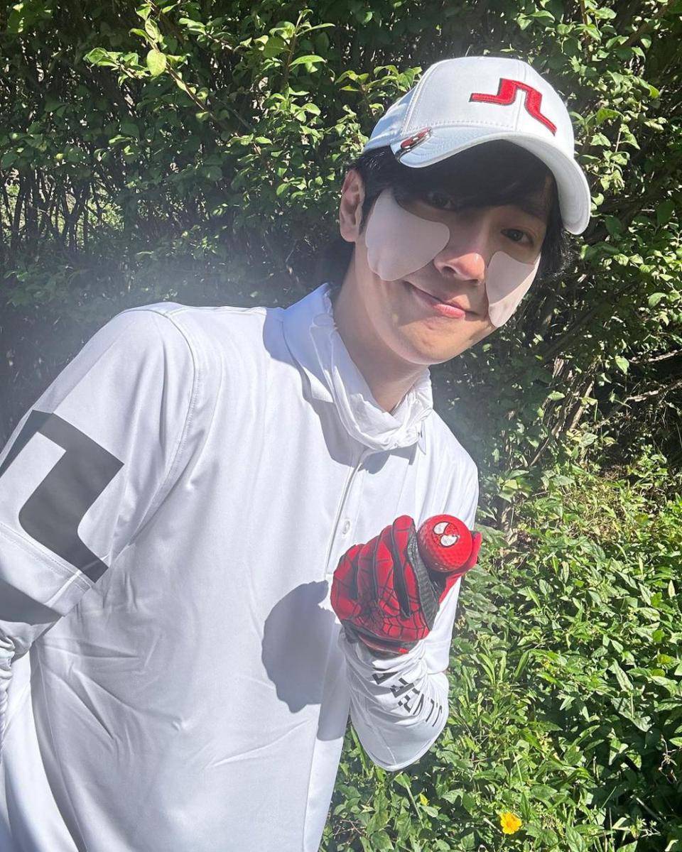Lee Sang Yeob (instagram.com/sangyeob)