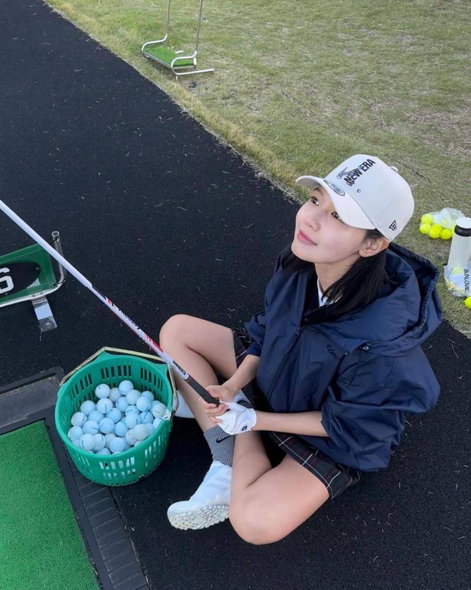 Choi Soo Young (instagram.com/sooyoungchoi)