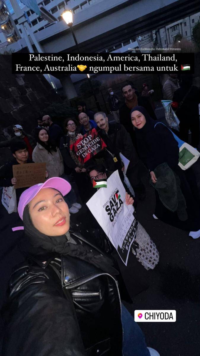 potret Zaskia Adya Mecca ikut aksi bela Palestina di Jepang (instagram.com/zaskiadyamecca)