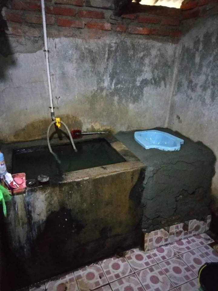 potret WC jongkok bentuk paling kocak (reddit.com/user/Surohiu)