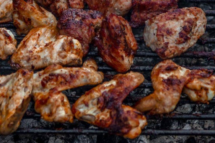 ayam bakar bumbu krengsengan (pexels.com/Liviu Gorincioi)