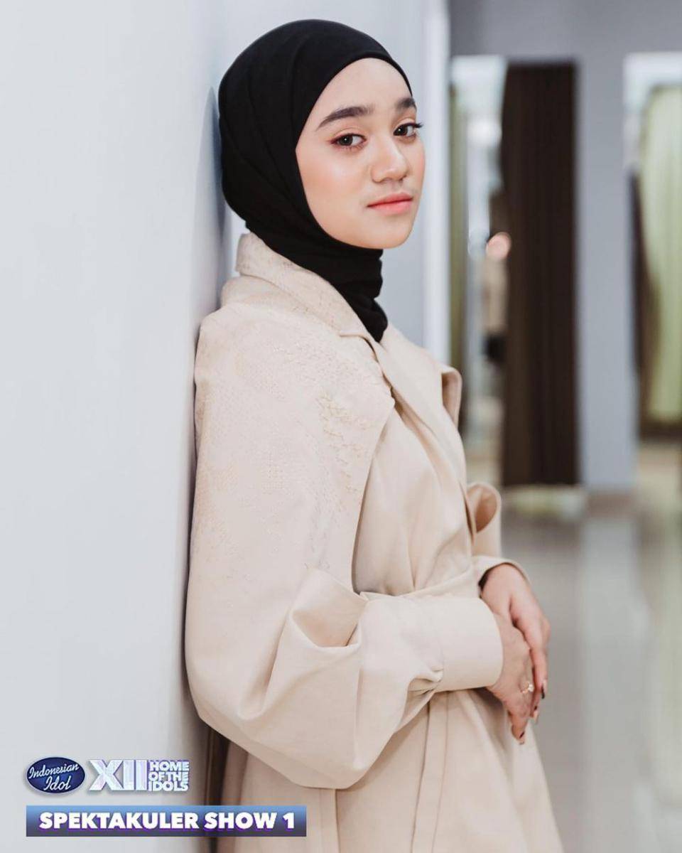 makeup look ala Nabila Taqiyyah (instagram.com/nabilataqiyyah)