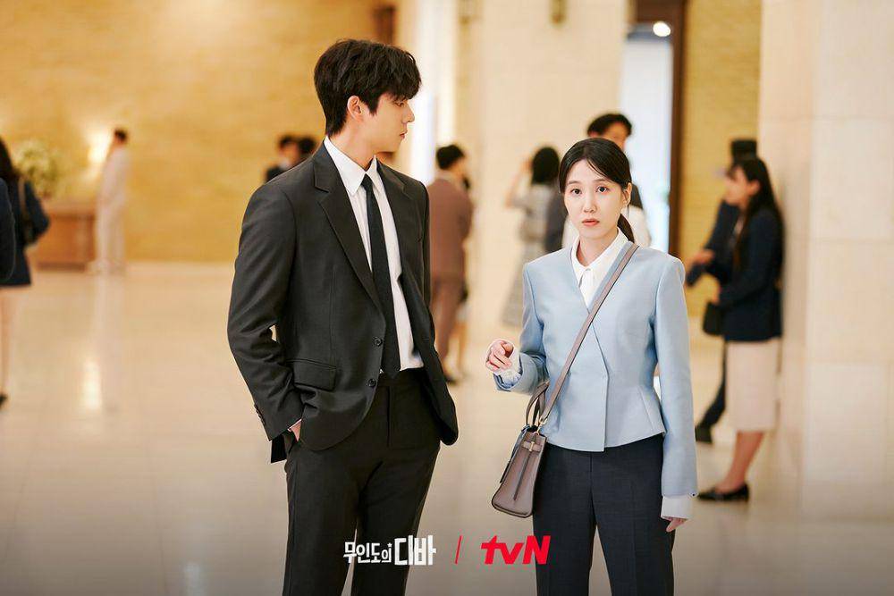 Still cut drama  Castaway Diva (instagram.com/tvn_drama)