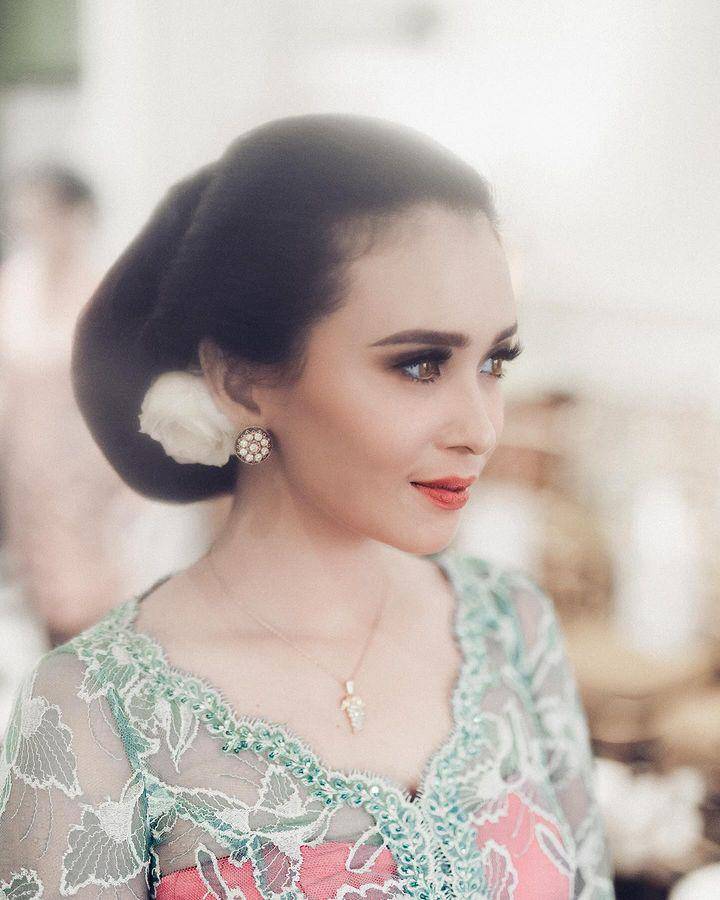 potret upacara langkahan adik Ayushita (instagram.com/ayushita)