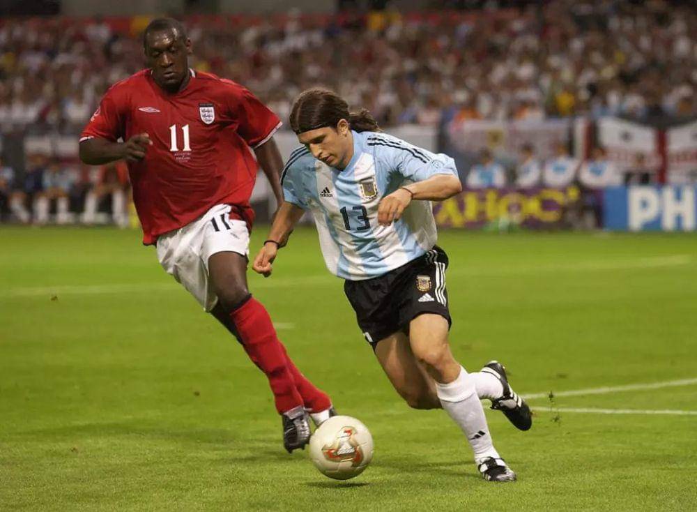 Diego Placente tampil di Piala Dunia 2002 bersama Timnas Argentina. (fifa.com)