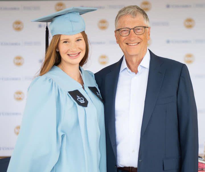 Bill Gates (kanan) (instagram.com/thisisbillgates)