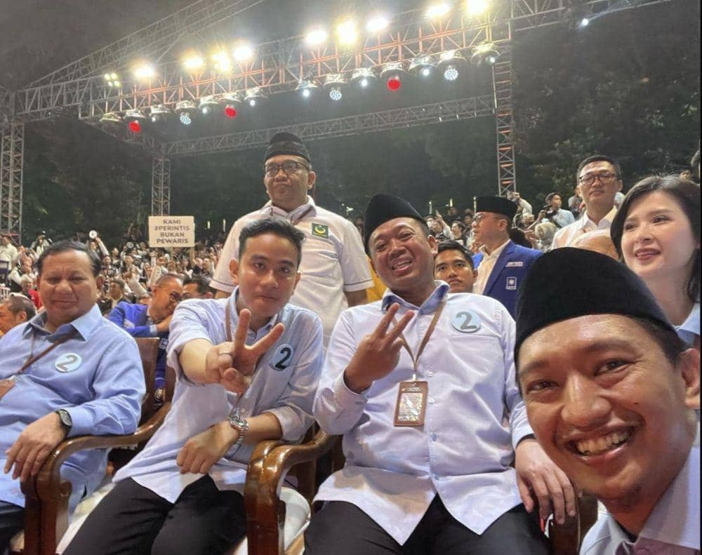 Komandan Tim Kampanye Nasional (TKN) Fanta, Arief Rosyid Hasan bersama Prabowo Subianto - Gibran Rakabuming Raka (dok. Istimewa)