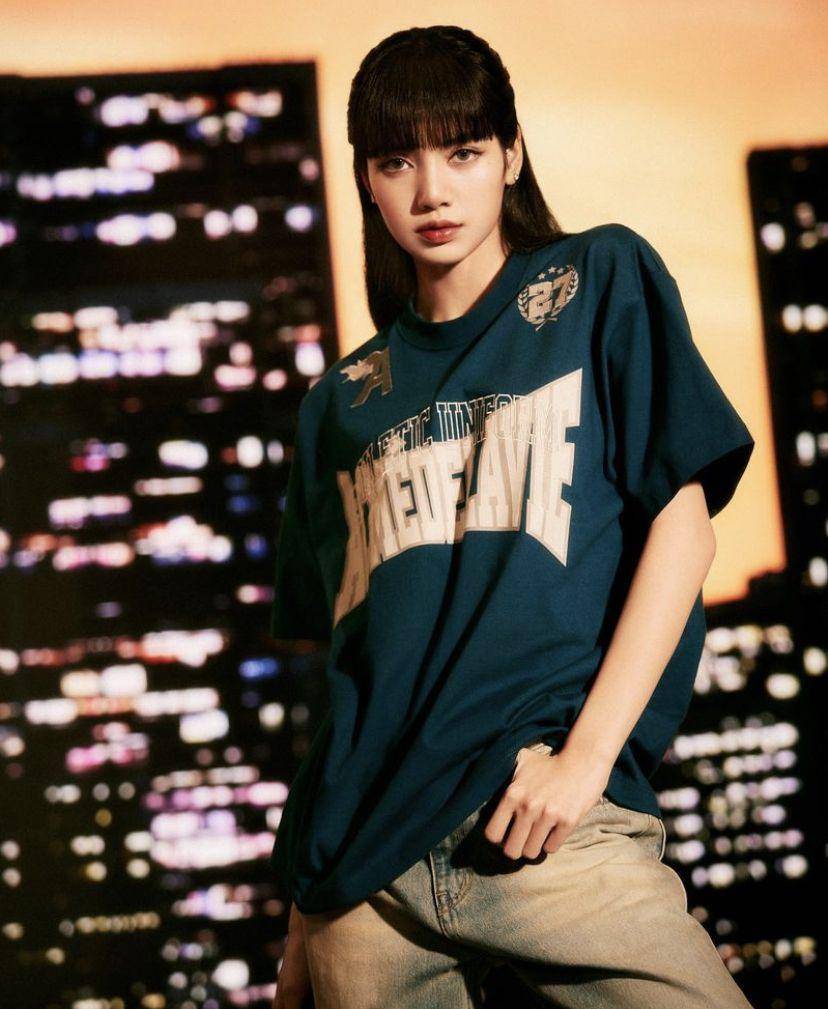 potret Lisa BLACKPINK (instagram.com/lalalalisa_m)
