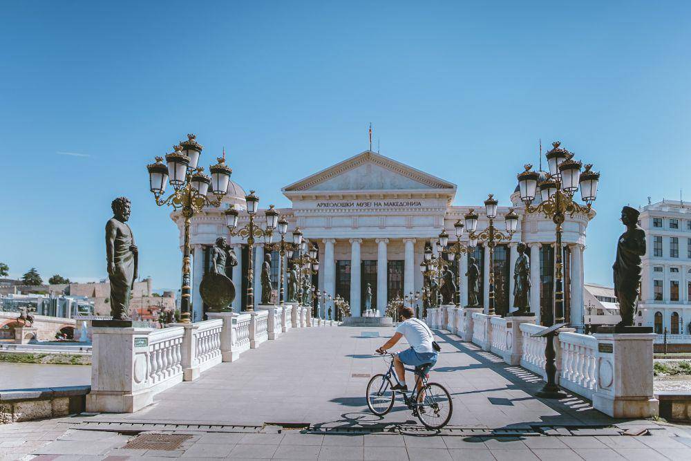 ilustrasi Makedonia (unsplash.com/ Toa Heftiba)