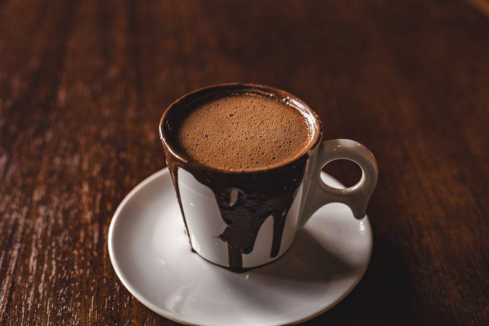 ilustrasi cokelat panas (unsplash.com/Giancarlo Duarte)