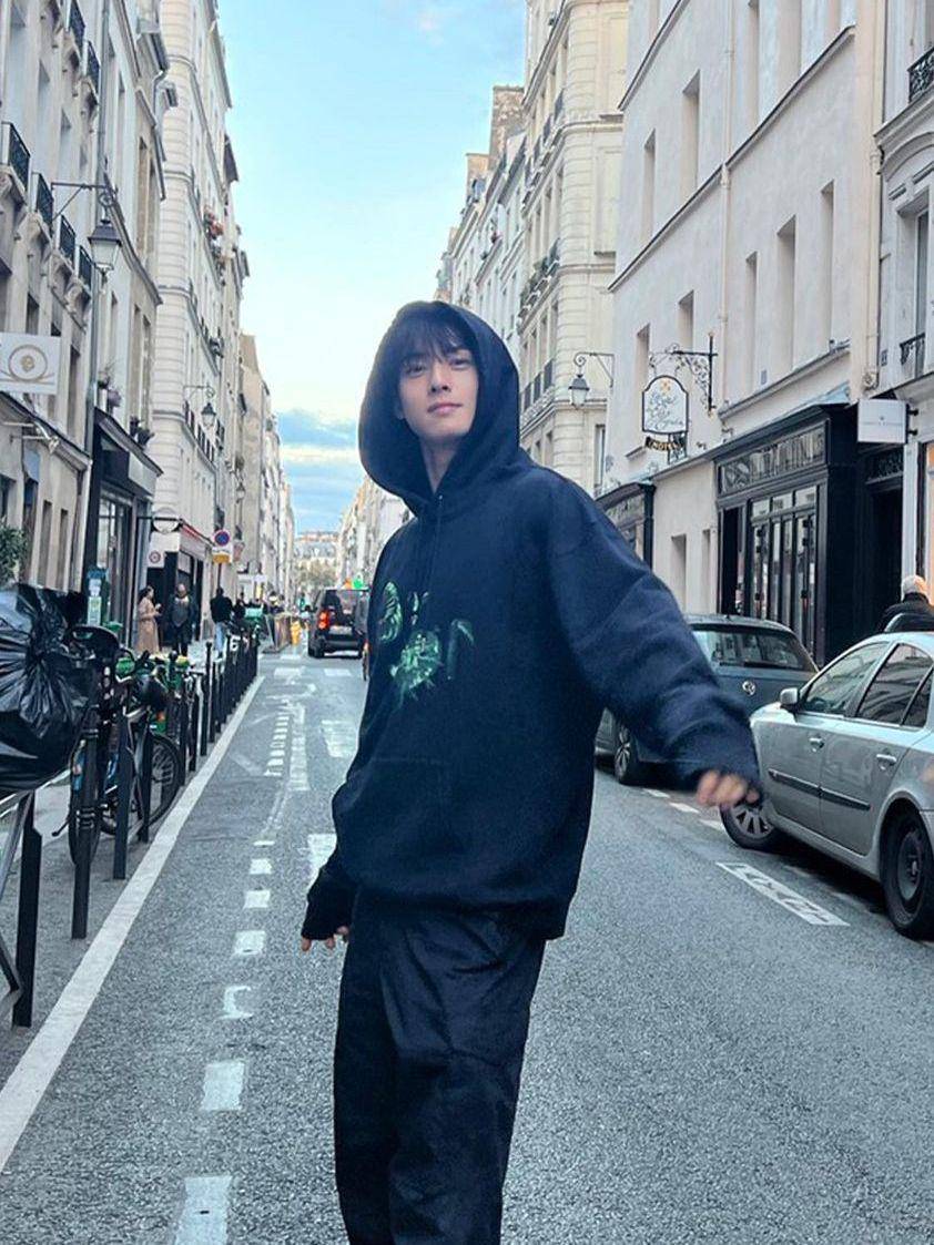 potret Cha Eun Woo (instagram.com/eunwo.o_c)