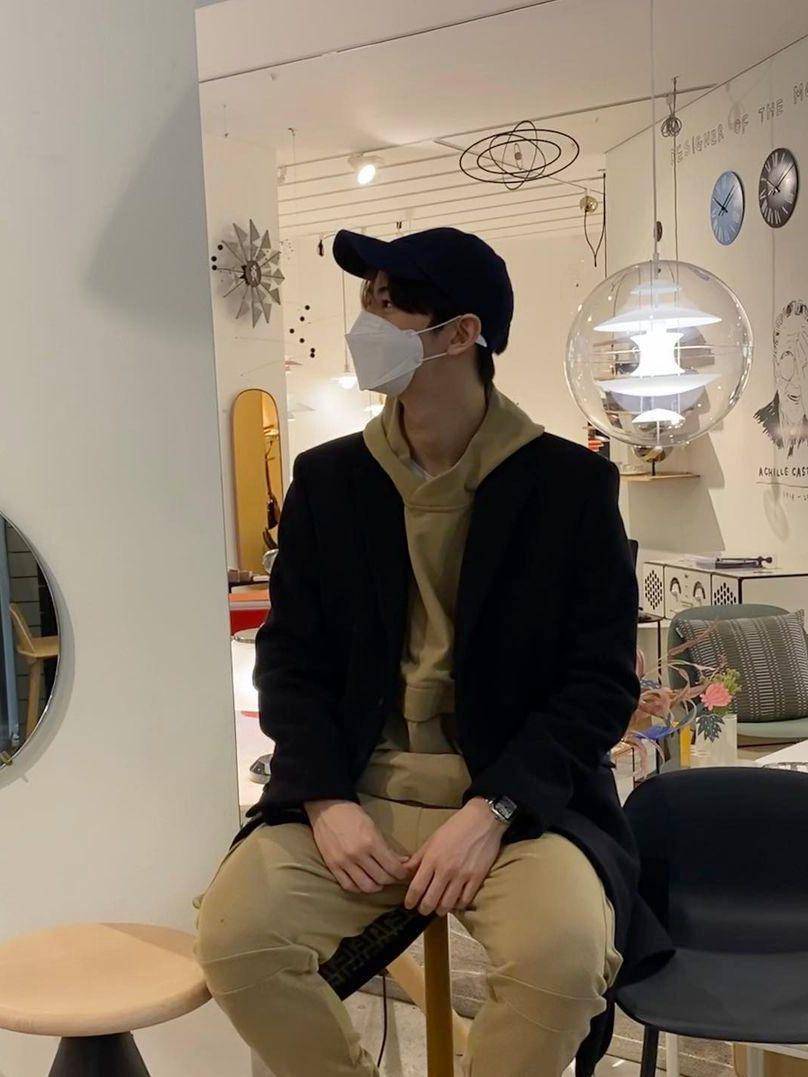 potret Cha Eun Woo (instagram.com/eunwo.o_c)