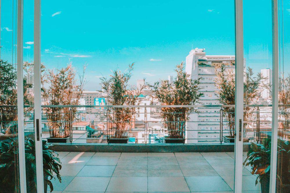 Pilihan Railing Balkon Minimalis (unsplash.com/wanderfleur)