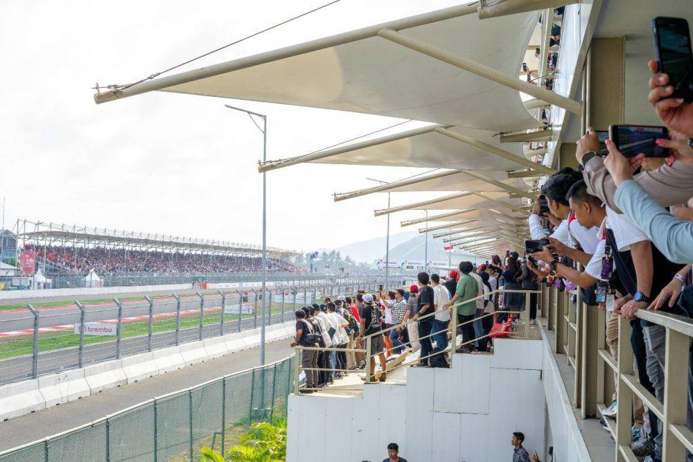 Penonton MotoGP Mandalika 2023. (dok. InJourney)